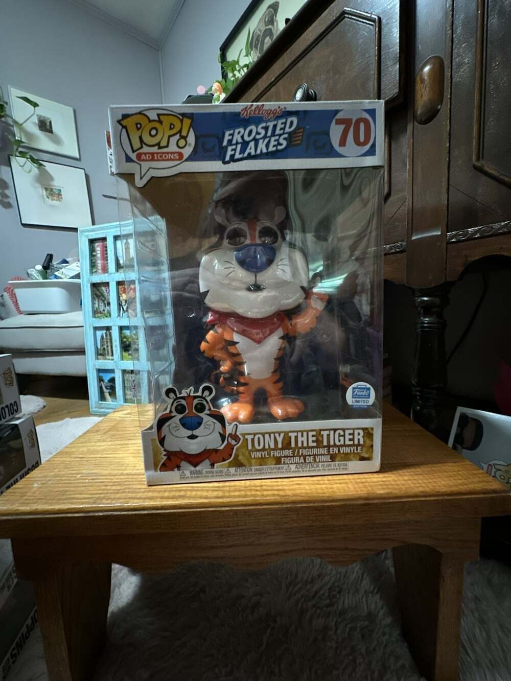 Funko Pop! Ad Icons Tony The Tiger 10-Inch Vinyl Figure 70 Frosted Flakes